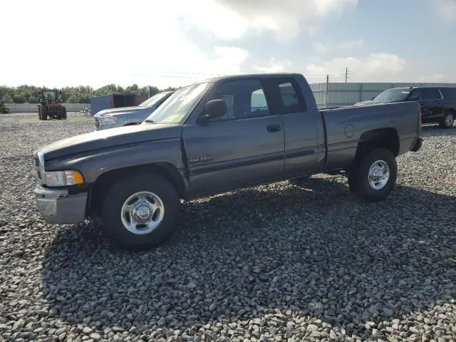 3B7KC23651G821572
