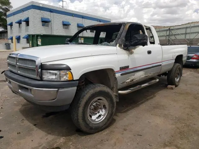 3B7KF2367YG158765