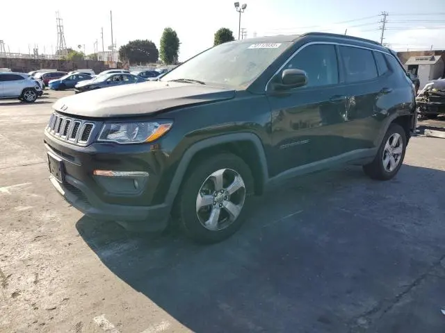 3C4NJCBB6JT319040