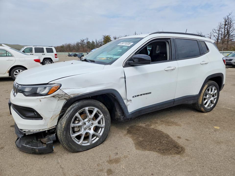 3C4NJDFB1NT204562