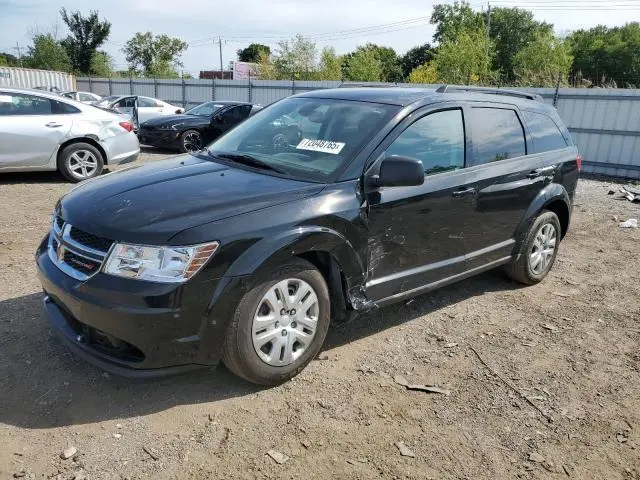 3C4PDCAB0LT237521