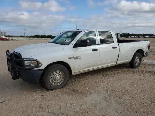 3C6TR4HT8DG542075