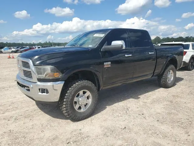 3C6UD5FL8CG300882