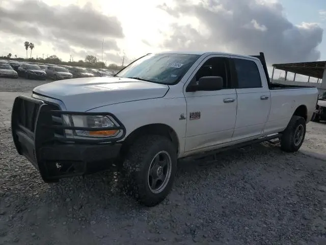 3C6UD5JL2CG105609