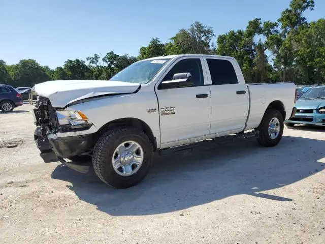 3C6UR4CJ2FG562495