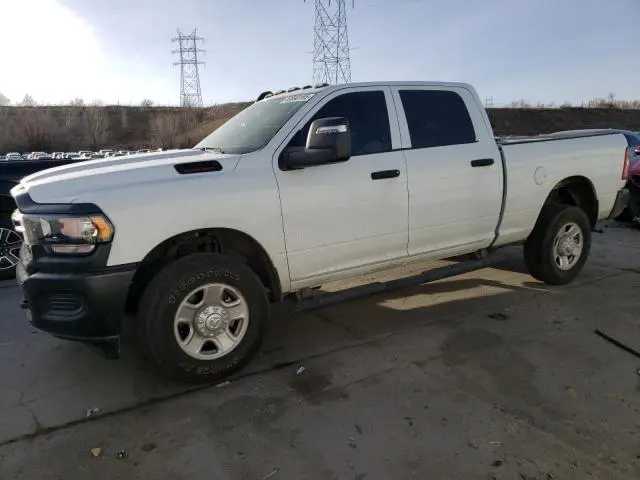 3C6UR5CJ0RG143314