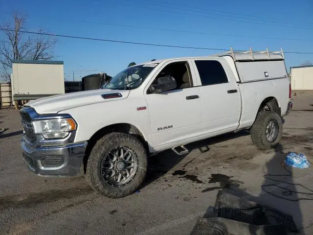 3C6UR5CJ1LG174031