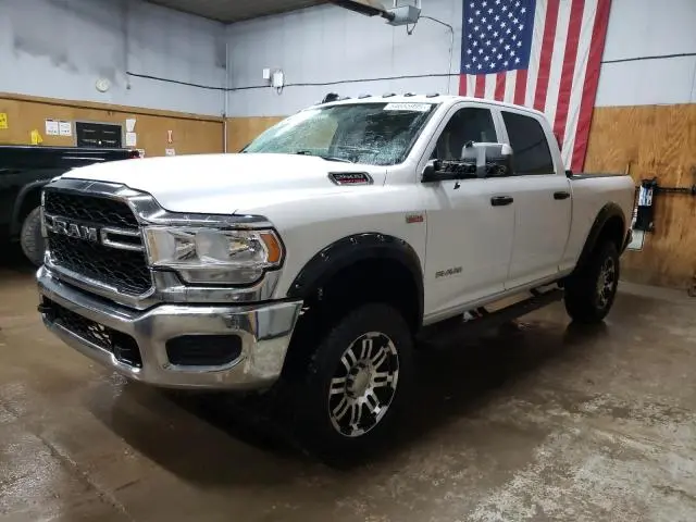 3C6UR5CJ2KG593276