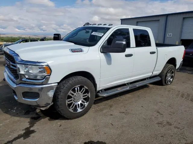 3C6UR5CJ4RG103429