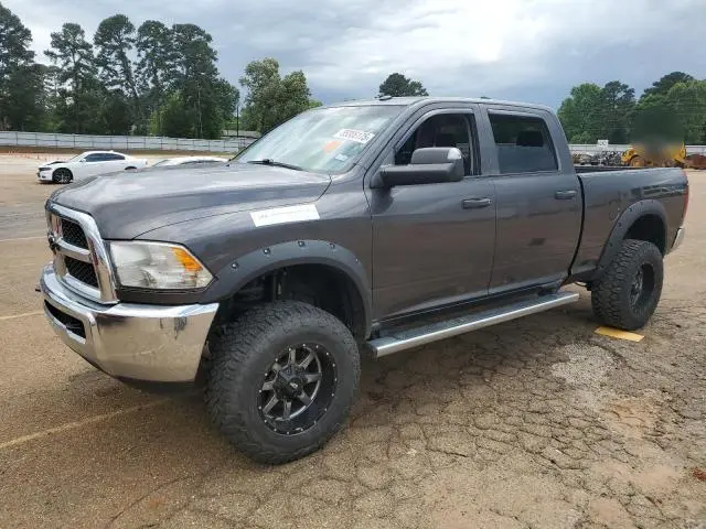 3C6UR5CJ9JG216166