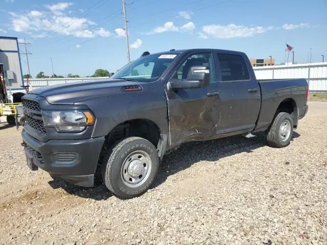 3C6UR5CJ9RG309409