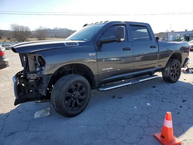 3C6UR5CJXLG304002