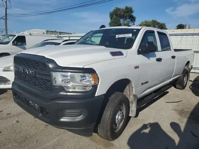 3C6UR5HJ1LG281699