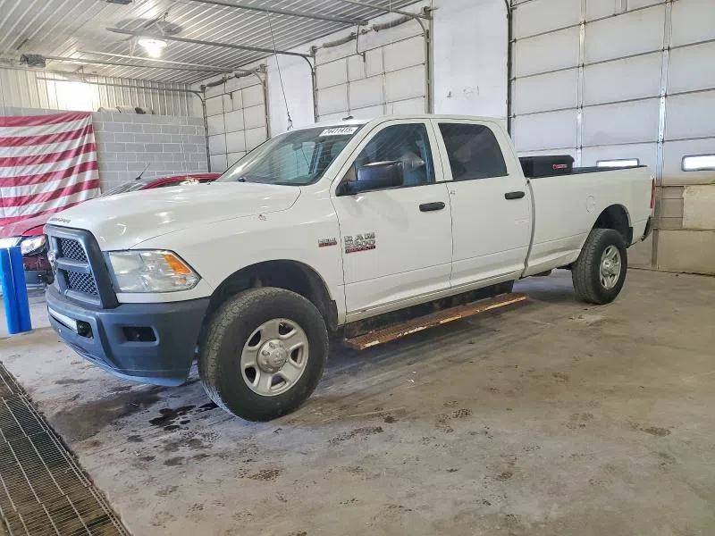 3C6UR5HJ5EG260504