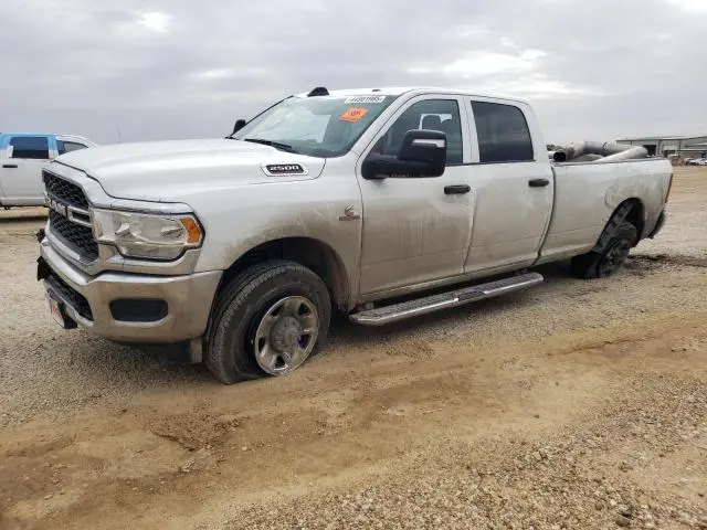 3C6UR5HL6RG270451