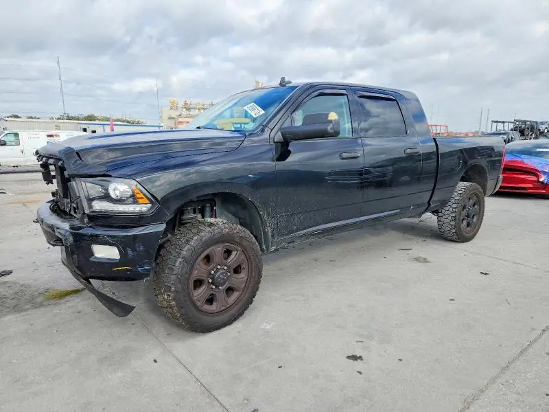 3C6UR5MJ8EG181558