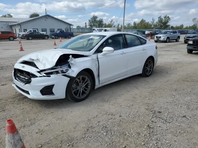 3FA6P0CD6LR195875