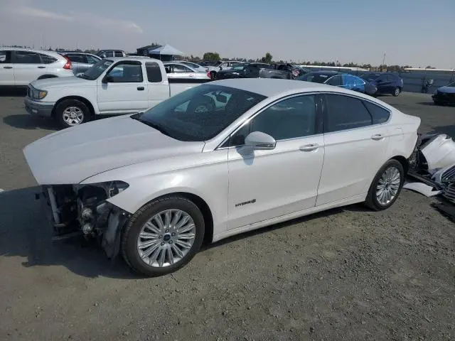 3FA6P0LU1GR357109