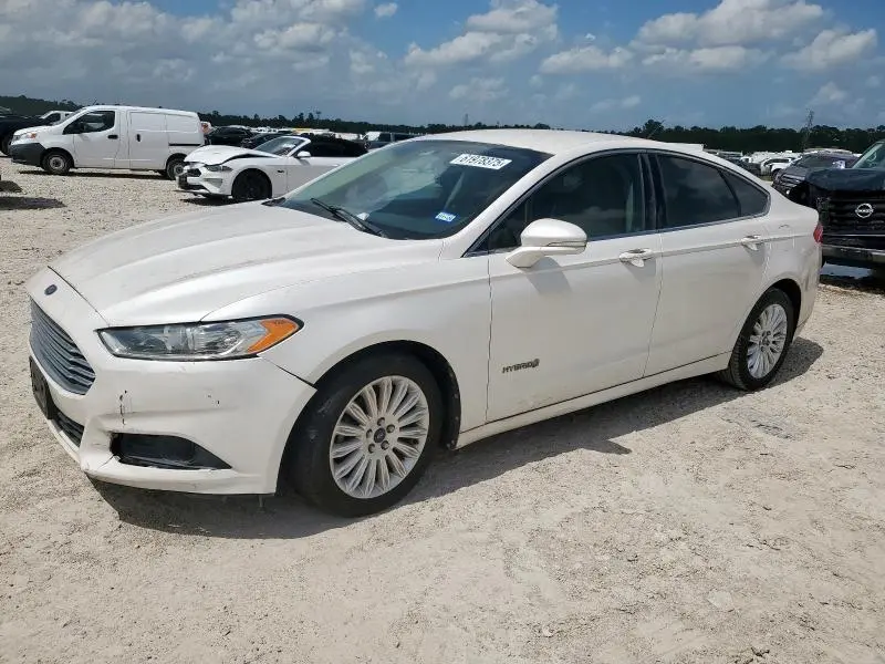 3FA6P0LU4DR219124