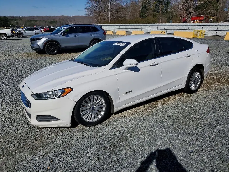 3FA6P0LU8ER196321