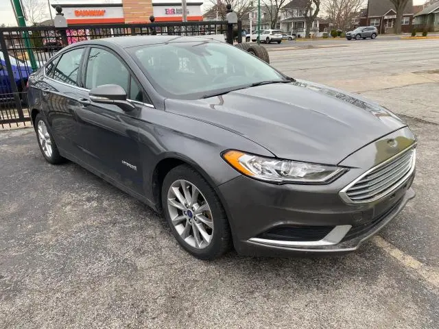 3FA6P0LUXHR319475