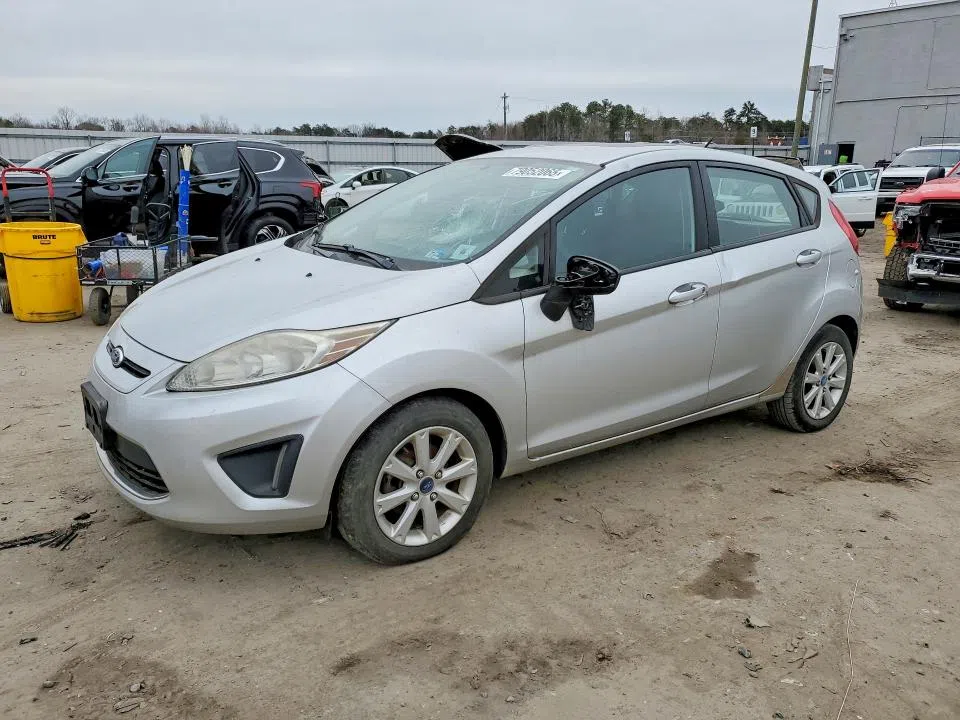 3FADP4EJ7CM160907