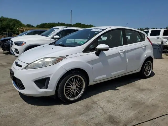 3FADP4EJ9CM148404