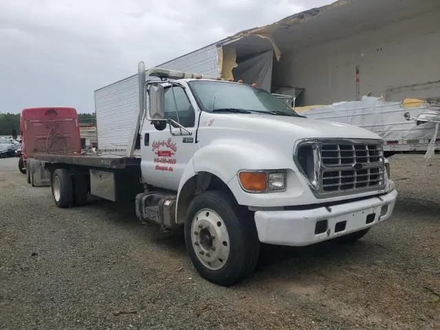 3FDNF65Y81MA19895