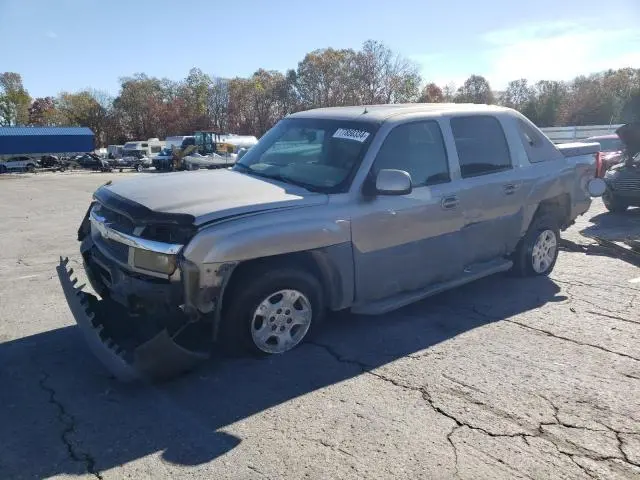 3GNEK13T82G231844