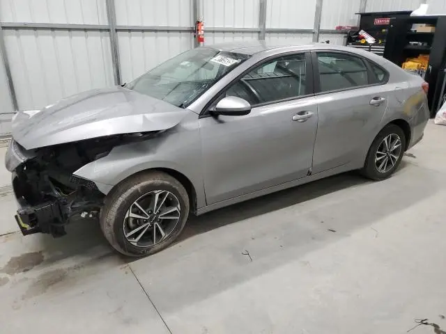 3KPF24AD3PE526296