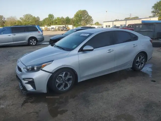 3KPF24AD6ME319199