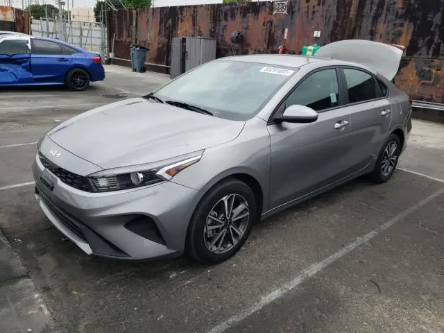 3KPF24AD8PE520347