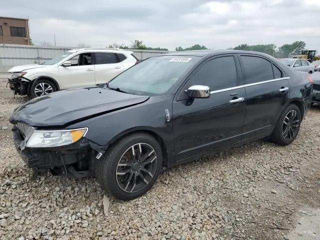 3LNHL2GC2BR750696
