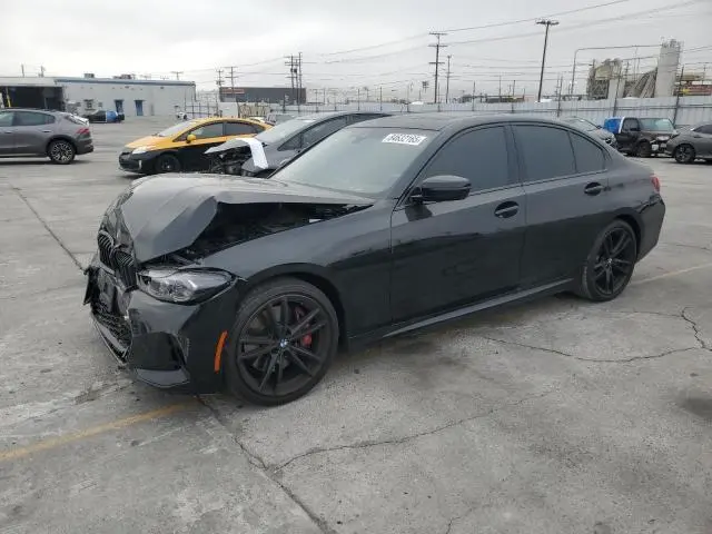 3MW69FF0XR8D82595