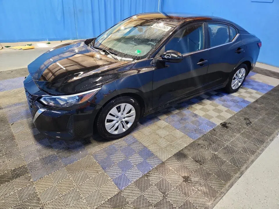 3N1AB8BV9SY230105