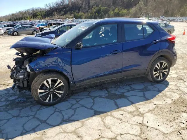 3N1CP5CV8LL528134