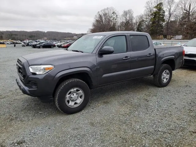 3TYAX5GN6MT019996