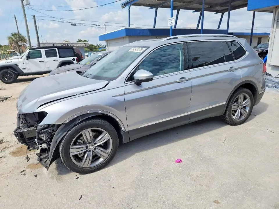 3VV3B7AX0MM083980