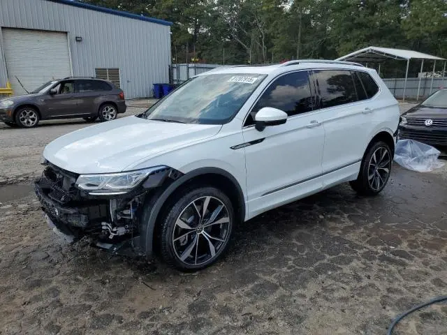 3VV4B7AX1RM140795