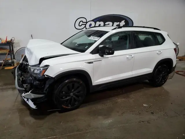 3VV5X7B28RM018587