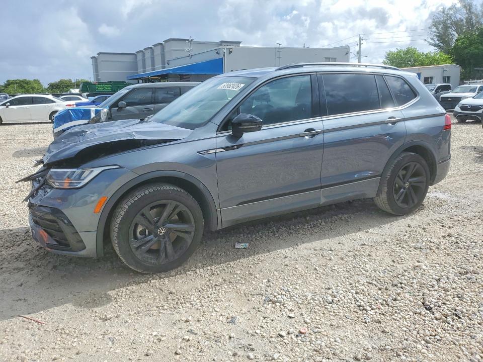 3VVCB7AX6RM176607