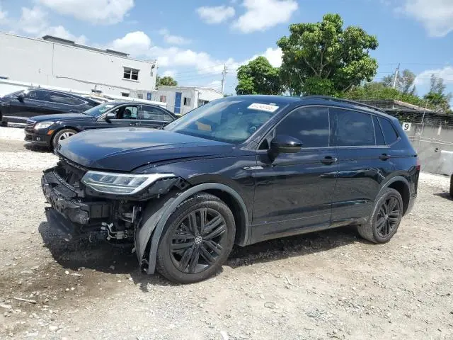 3VVCB7AXXNM080652