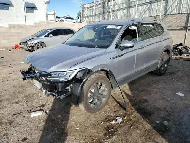 3VVMB7AX6RM157527