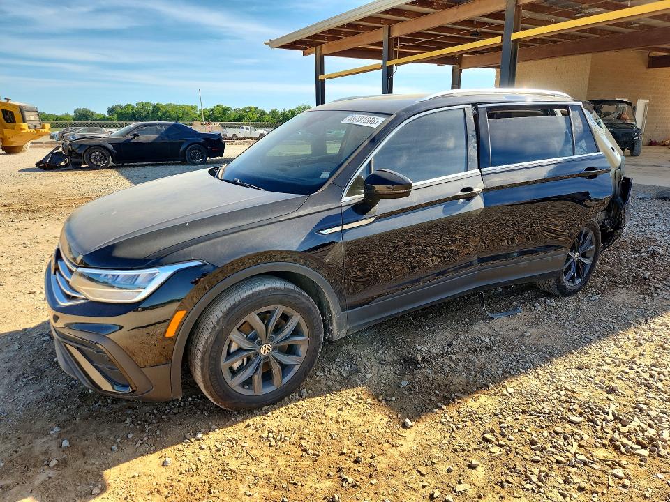 3VVNB7AX7RM187379