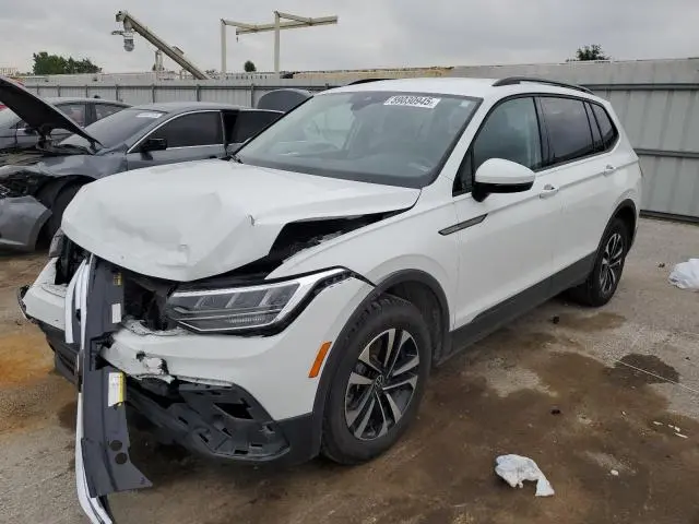 3VVRB7AX1RM146392