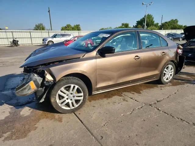 3VW1K7AJ4DM272033