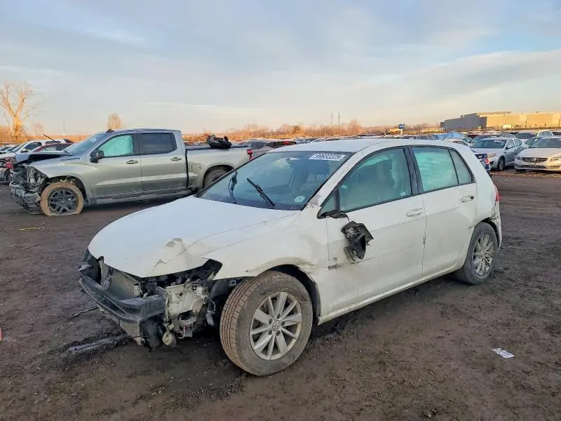 3VW217AU3FM044142