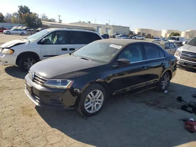 3VW2B7AJ0HM214320