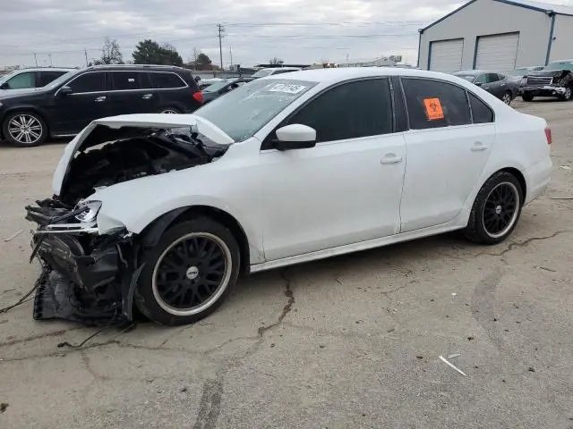 3VW2B7AJ0HM369272