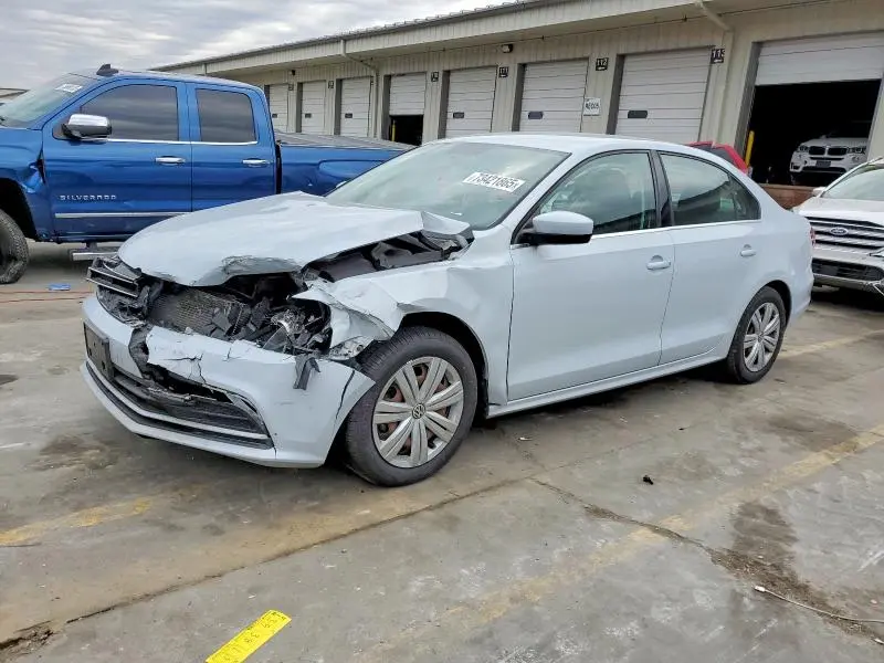 3VW2B7AJ0HM393815